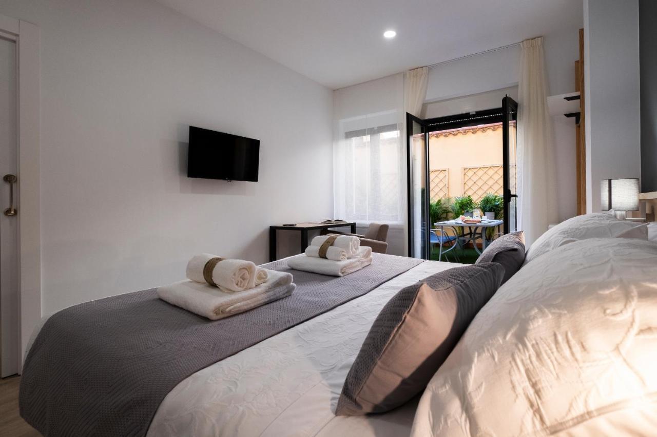Luxor Torre Del Clavero Apartments 萨拉曼卡 外观 照片
